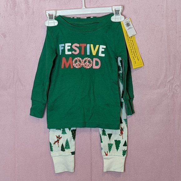 Old Navy Green Festive Mood Matching Tee and Pants Pajama Set size 18-24 Months - Picture 1 of 3